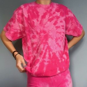 Hot Pink tee and shorts set!!